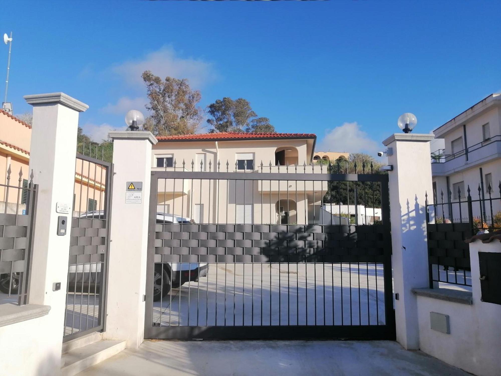 Mare Azzurro Balestrate